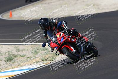 media/Jun-08-2025-TrackDaz (Sun) [[dc1ba13c79]]/C Group/1040pm (Turn 3)/